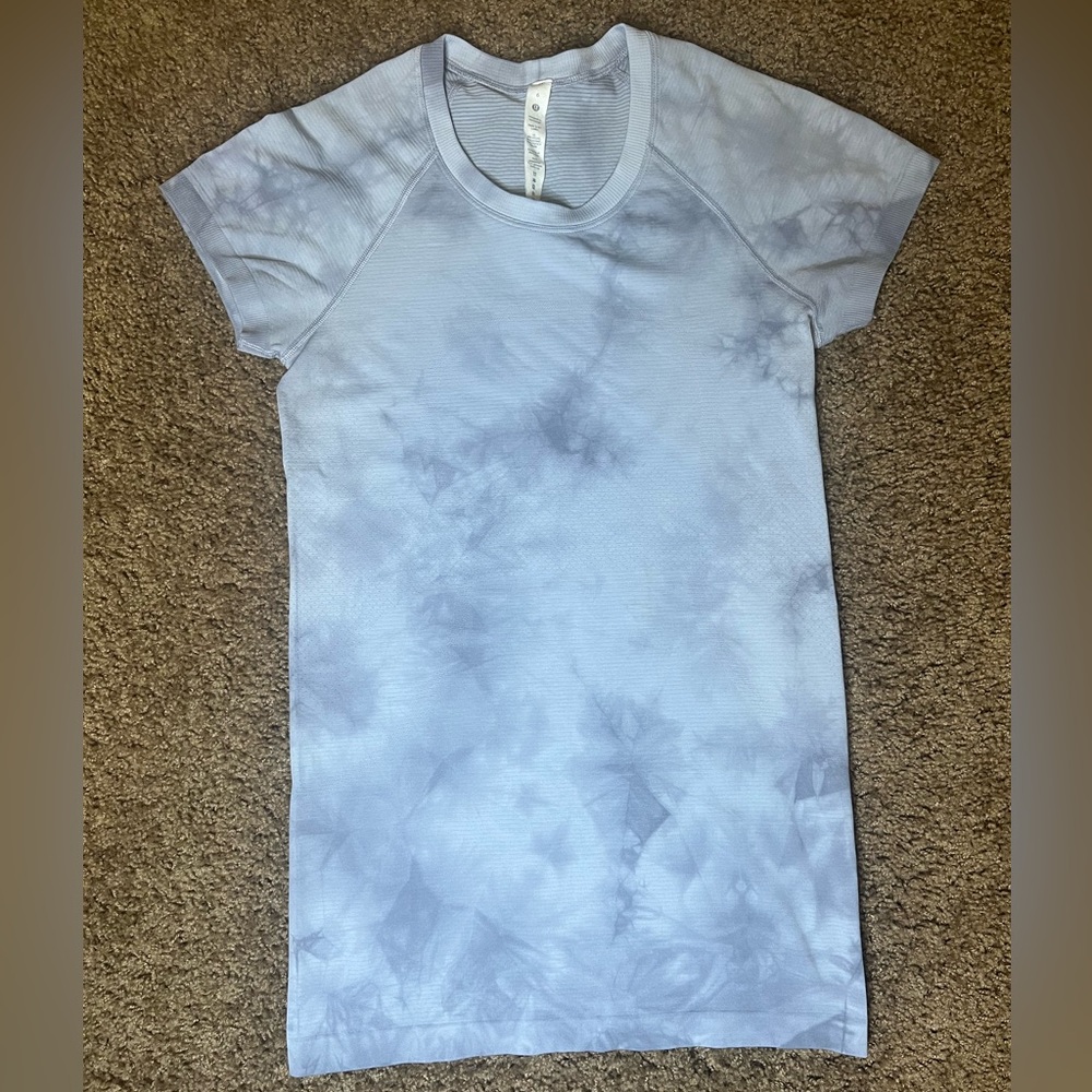 lululemon Swiftly Tech Short Sleeve Gray Top